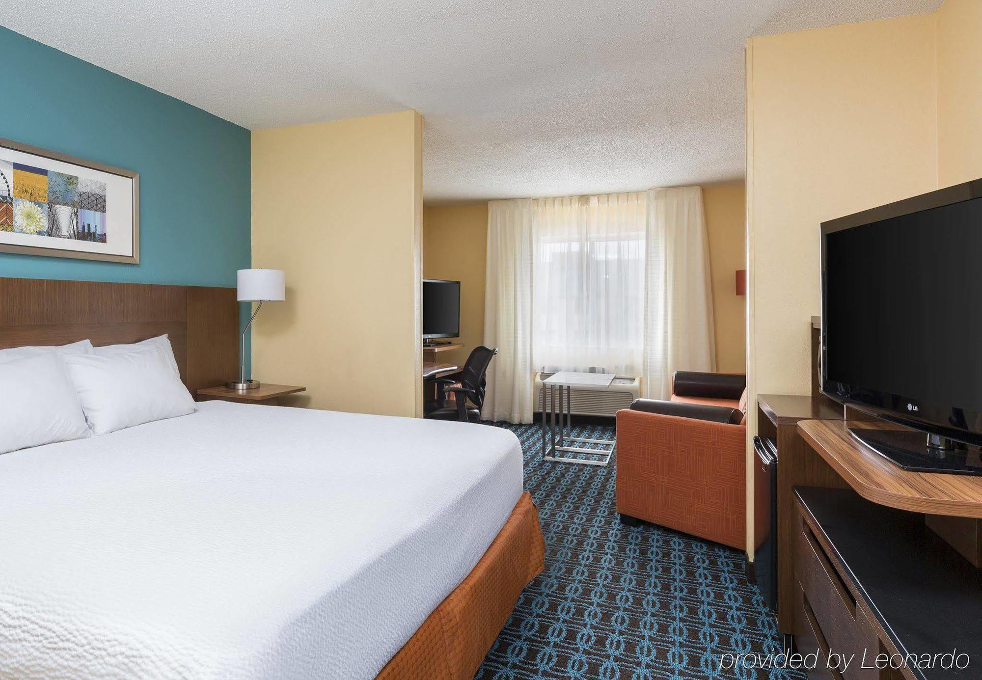 Fairfield Inn & Suites Лаббок Экстерьер фото
