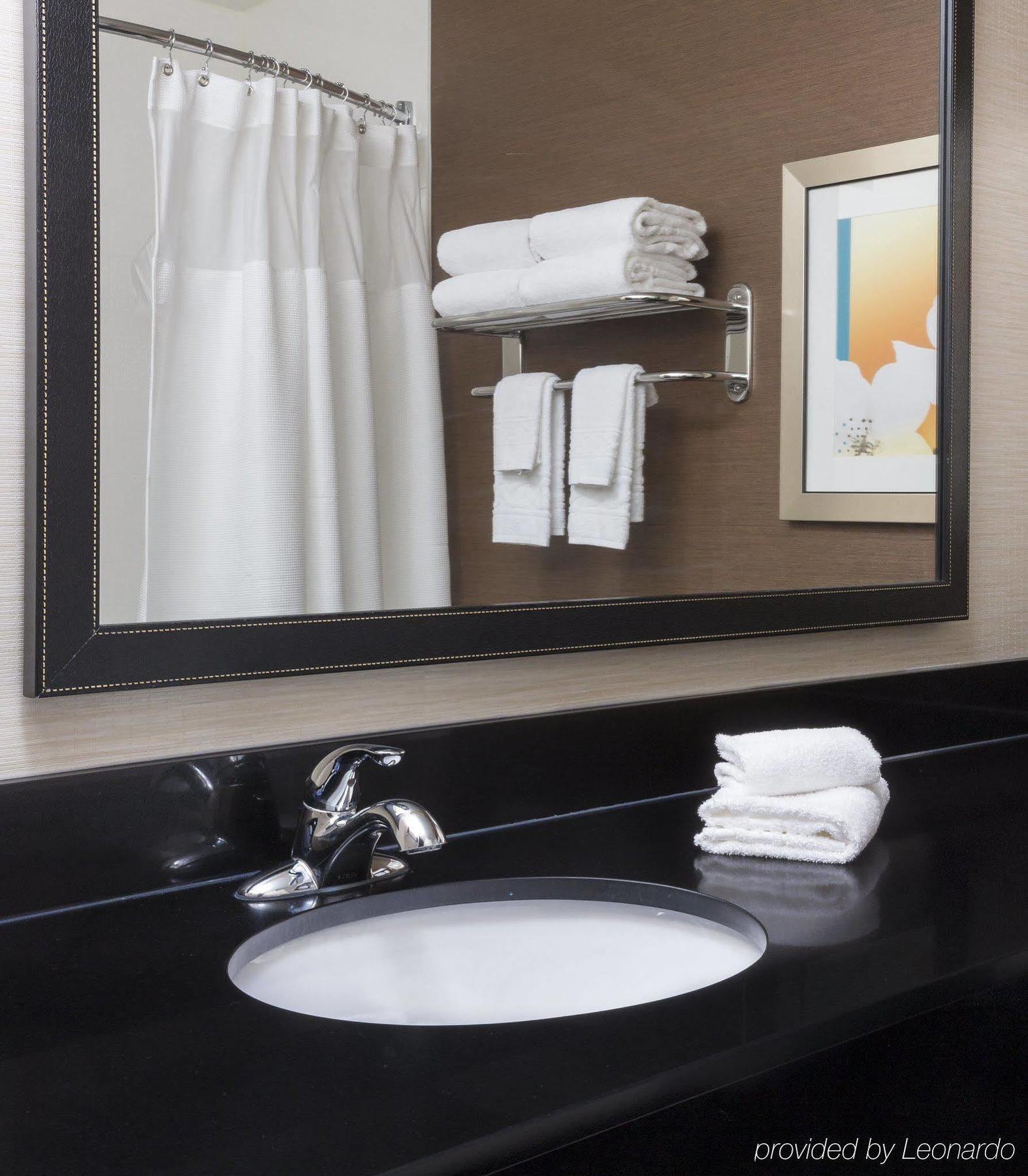 Fairfield Inn & Suites Лаббок Экстерьер фото