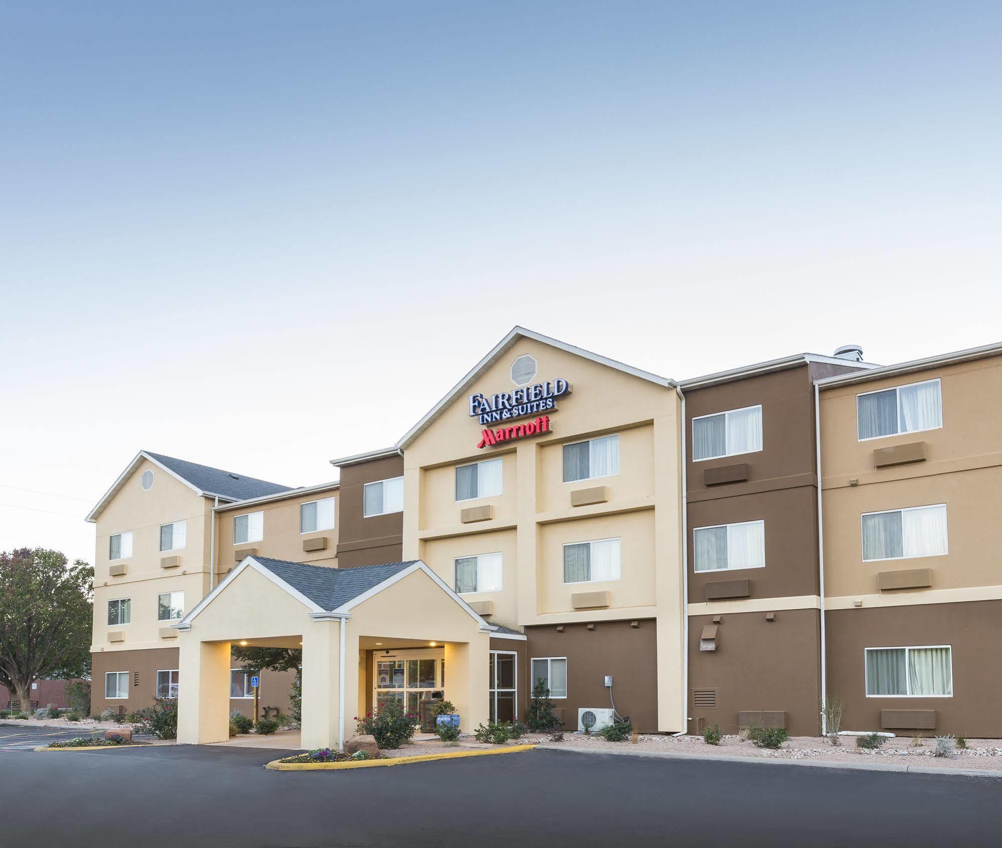 Fairfield Inn & Suites Лаббок Экстерьер фото